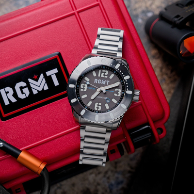 RGMT RGMT ALL BRITE AUTOMATIC STAINLESS STEEL WRISTWATCH RG-8053-55