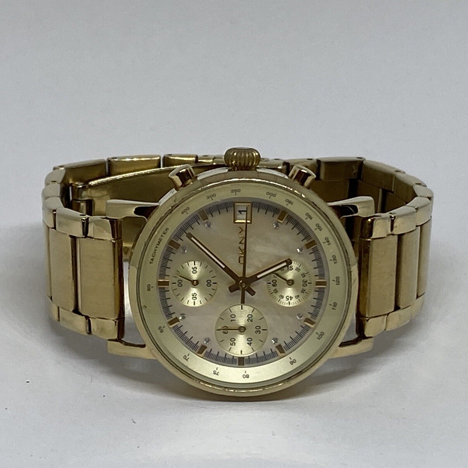 DKNY NY4332 Women's Gold Stainless Steel Analog Dial Quartz DKNY NY4332 Women's Gold Stainless Steel Analog Dial Quartz