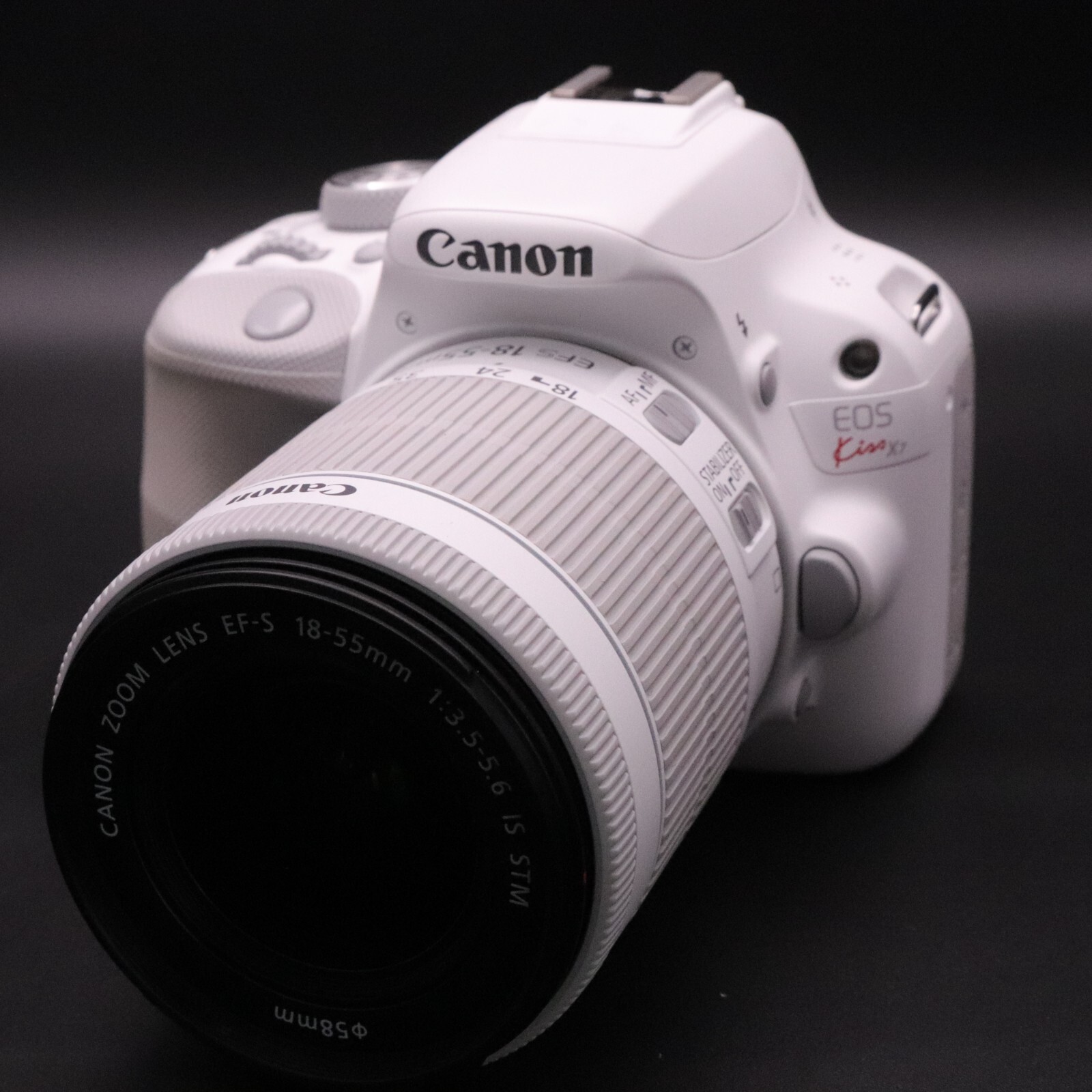 Canon EOS Kiss X7 / Rebel SL1 / 100D MINT + 18-55mm Lens Kit