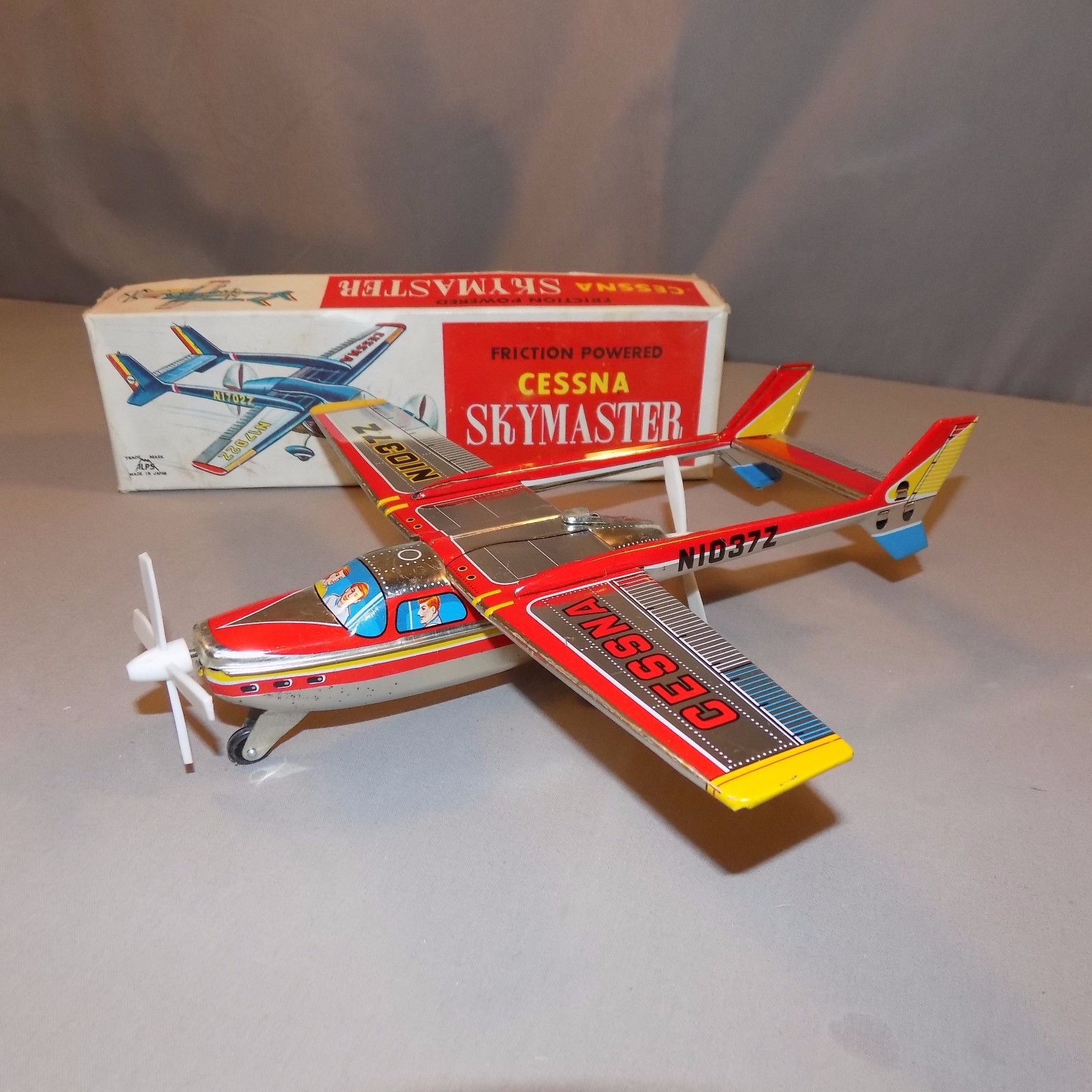 Cessna Skymaster Tin Friction Powered ALPS Japan Toy Plane Airplane near mint