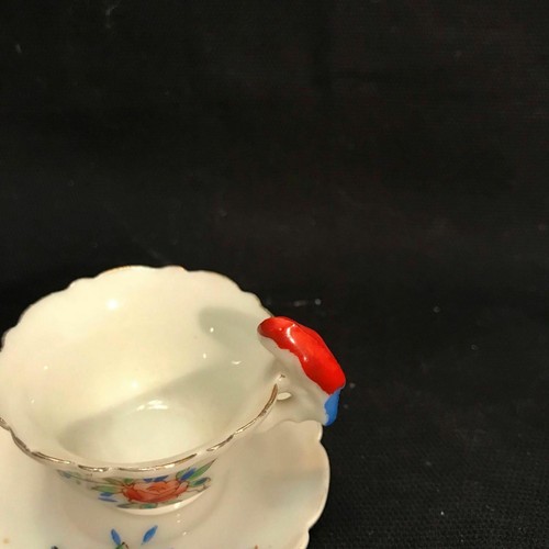 VINTAGE ANTIQUE MADE IN JAPAN TEACUP & SAUCER PORCELAIN  RED BLUE FLOWER