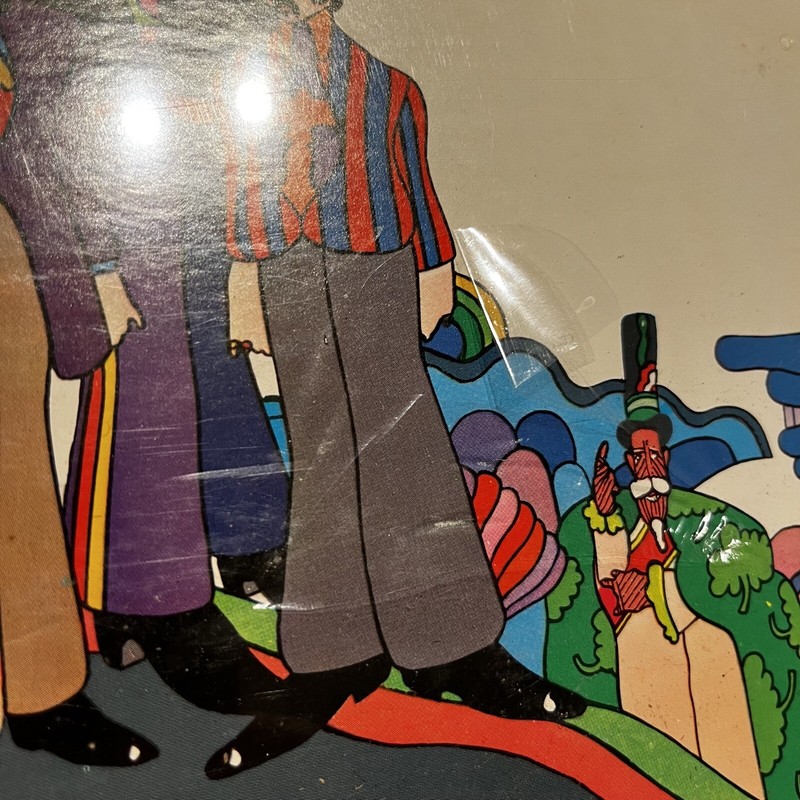 TOM WHALEN ビートルズ イエローサブマリン SHAG KAWS BEATLES! Gartlan Yellow Submarine w/ Stage Stand 11 Pc. Set