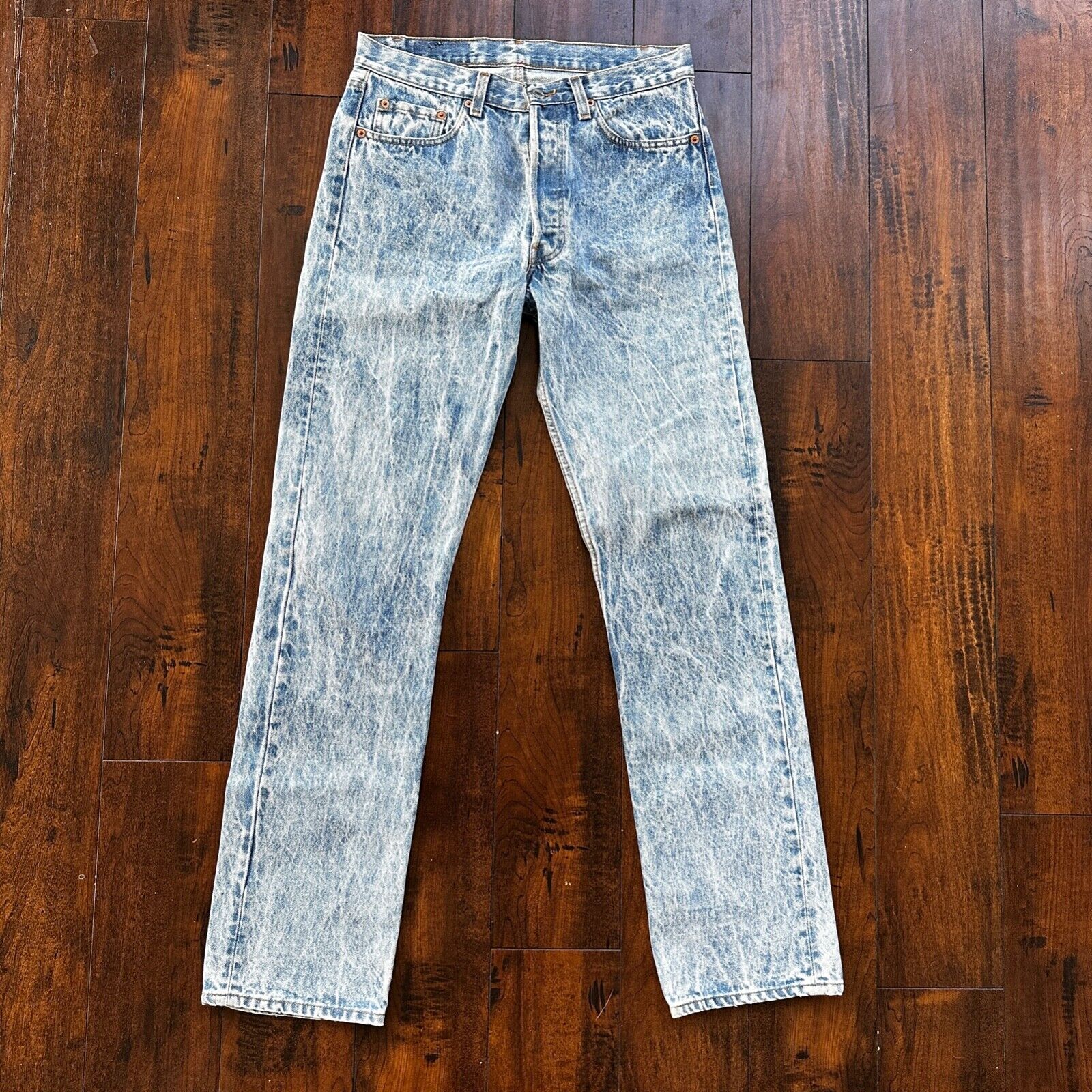 VTG 90s Levis 501 Button Fly 33x34 USA Tag Jeans Acid Wash VTG 90s Levis 501 Button Fly 33x34 USA Tag Jeans Acid Wash