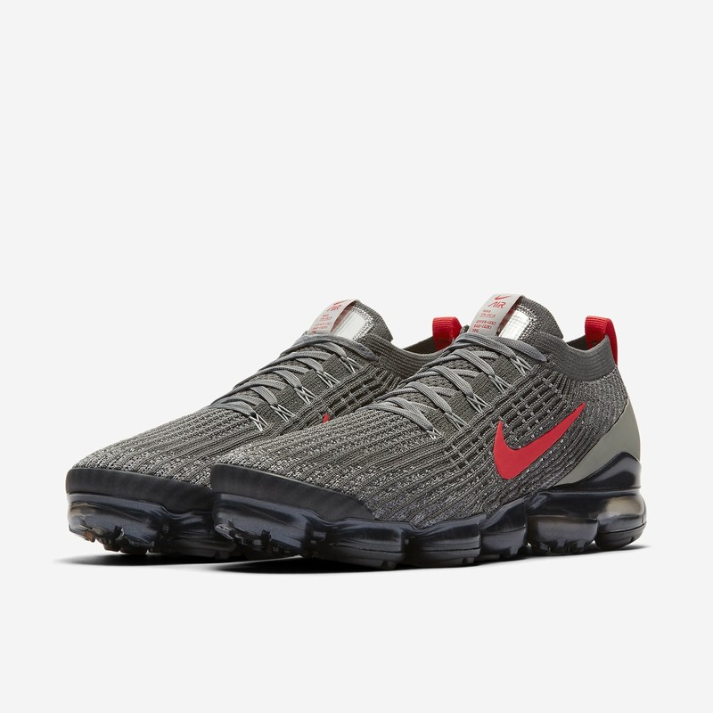 vapormax flyknit grey and red