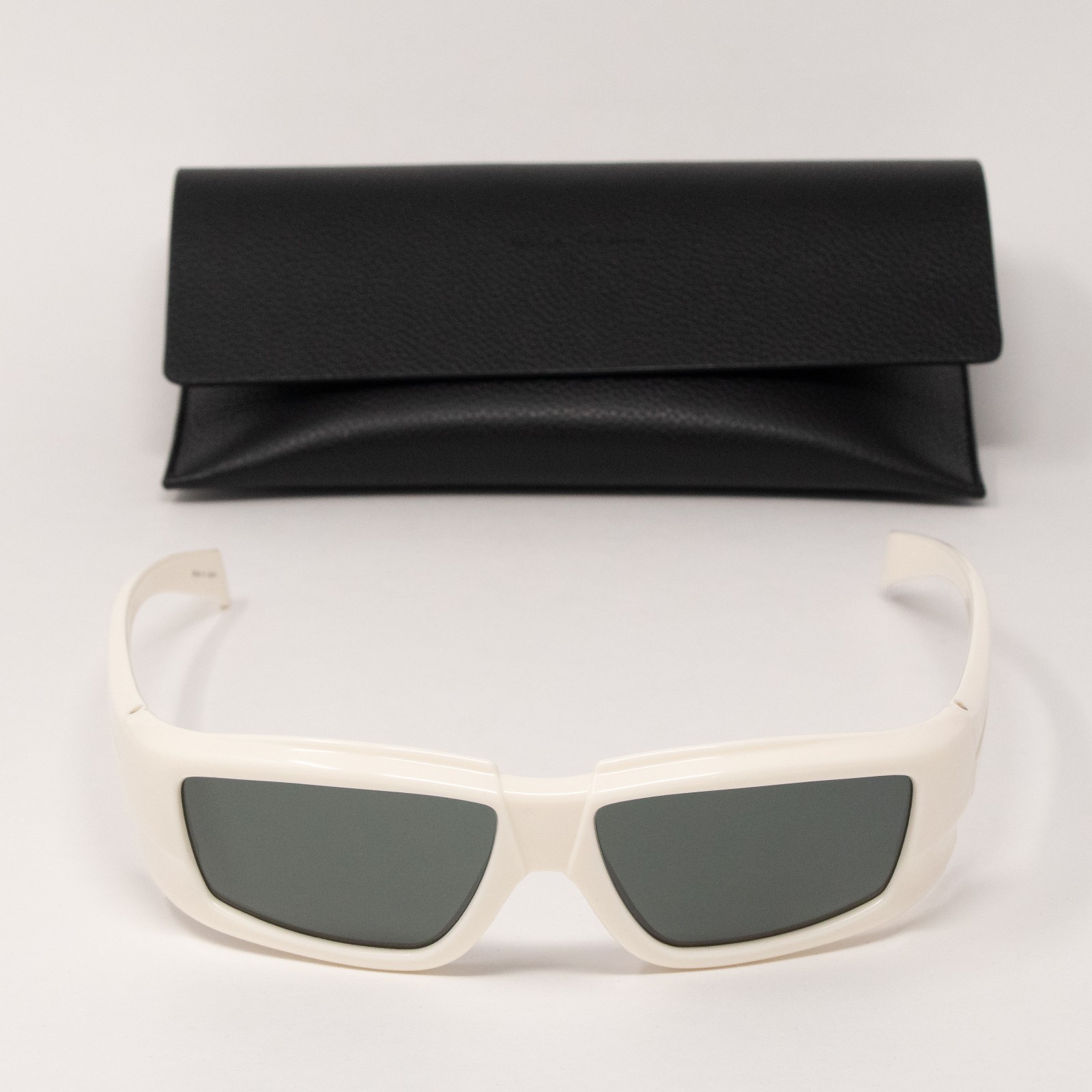 小物 Rick Owens crystal rick's sunglasses Rick Owens Cream Temple/Black Lens Sunglasses | eBay