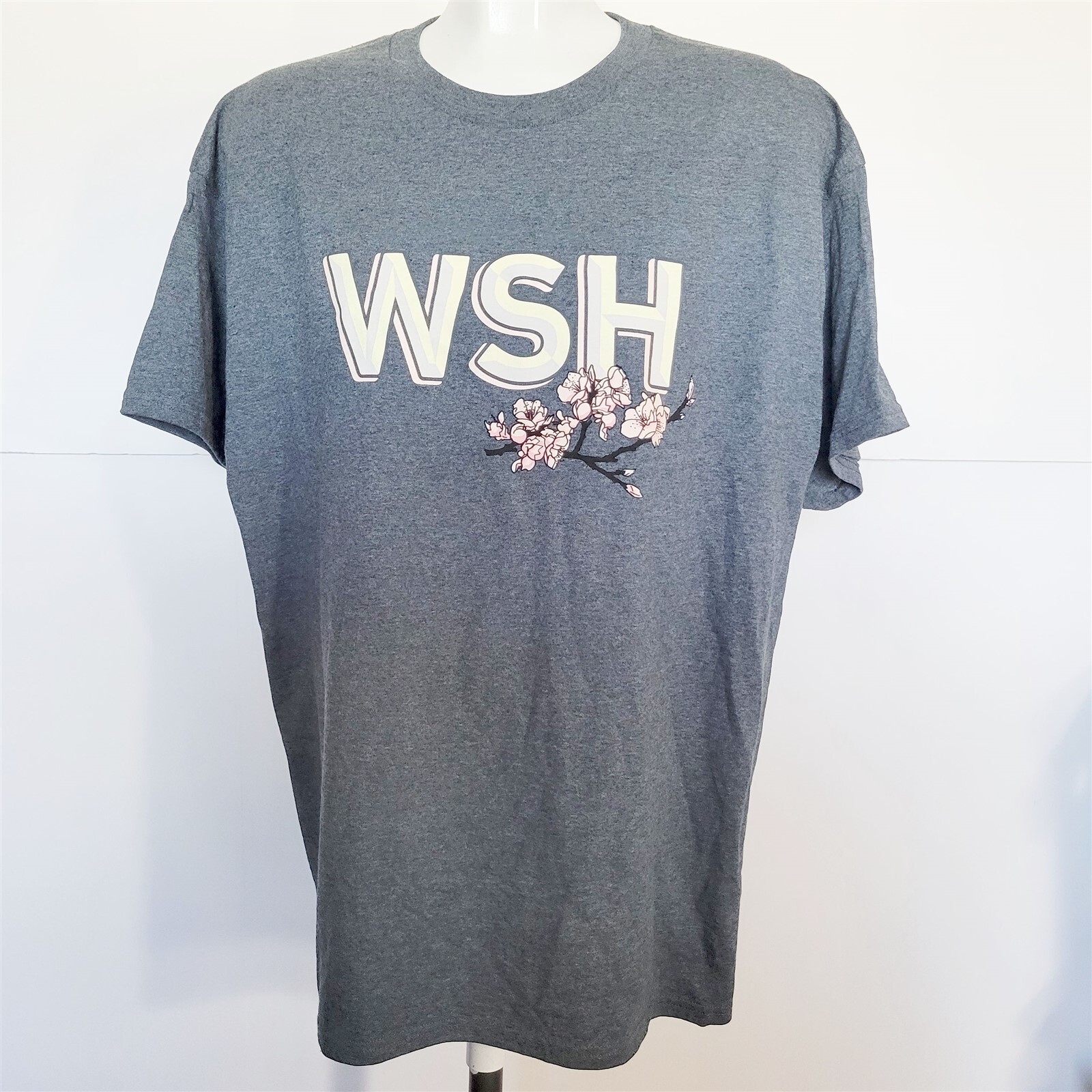 WSH We Show 23 PenFed Credit Union Gray T-Shirt Size XL | eBay