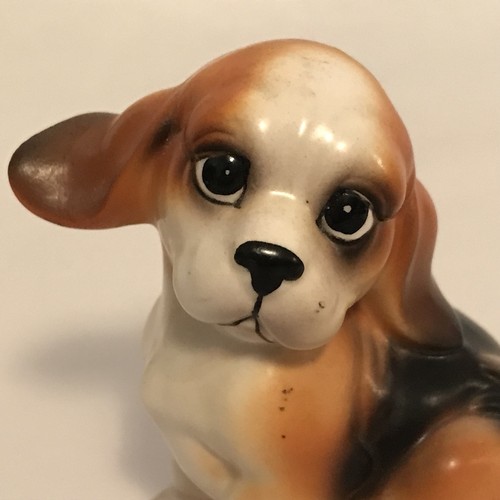 Josef Originals Beagle Figurine Dog Brown White Whimsical with Label 2.75
