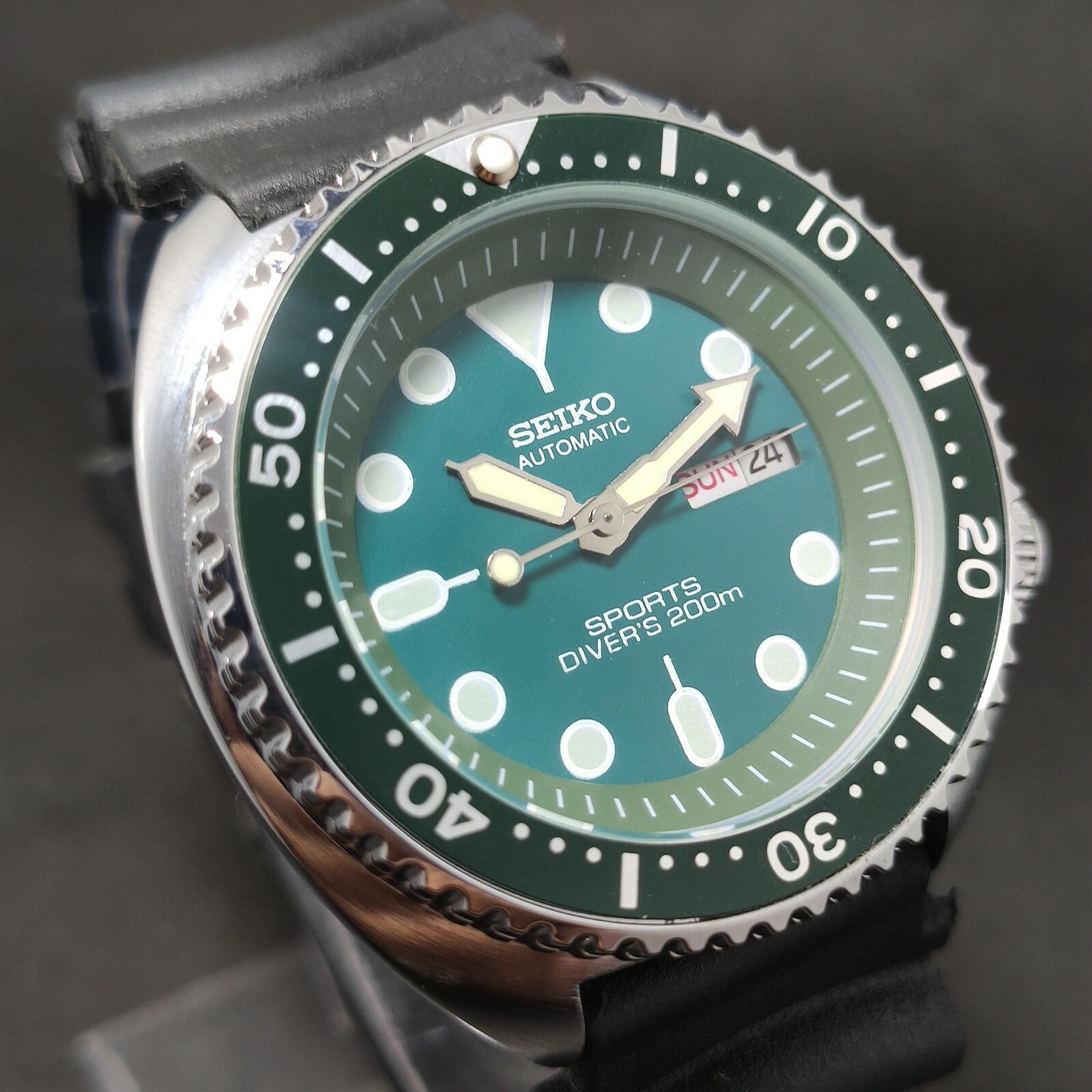 Наручные часы SEIKO DIVER 200 M STAINLESS STEEL AUTOMATIC 42 mm-Serviced:  купить с доставкой из США, цена 19 340 руб - (393989427776)