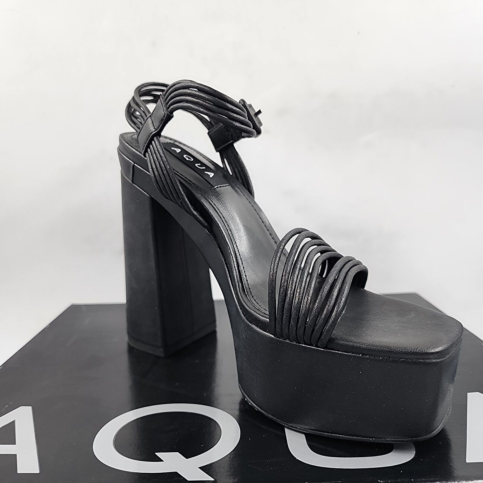 AQUA Sweet Block Heel Platform Sandals Women's 7M Black Solid Square Open Toe - Picture 10 of 16