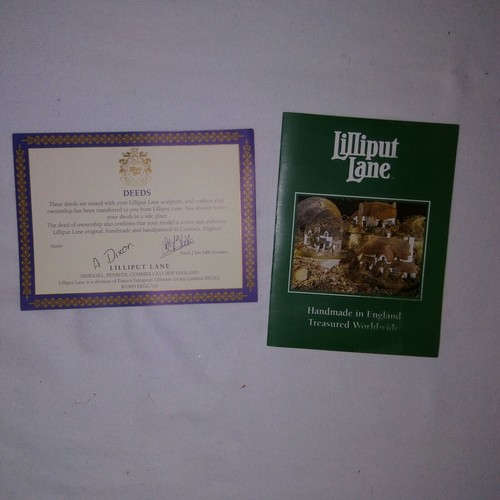 Lilliput Lane 1996 Collectors Club Wash Day Cottage Collectible Retired