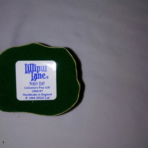 Lilliput Lane 1996 Collectors Club Wash Day Cottage Collectible Retired