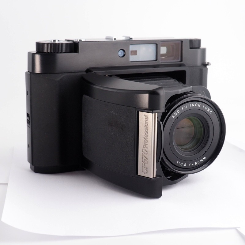 Fujifilm Gf670 Professional 6x6 6x7, 80 Mm F/3.5 Ebc Fujinon