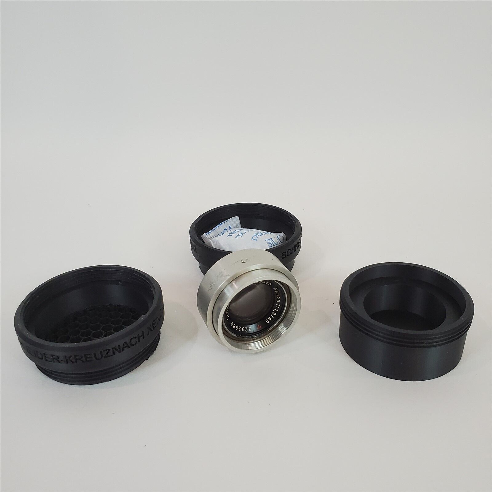 Schneider Kreuznach Xenon 40mm f/1.9 Lens - No Mount | eBay Schneider Kreuznach Xenon 40mm f/1.9 Lens - No Mount | eBay