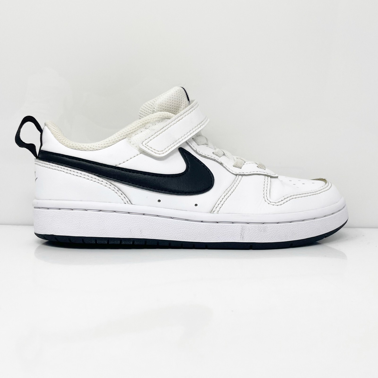 

Белые повседневные кроссовки Nike Boys Court Borough Low 2 BQ5451-104, размер 2Y, Белый, Court Borough Low 2