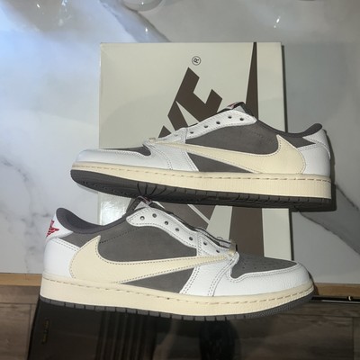 Size 8 - Jordan 1 Low OG x Travis Scott Reverse Mocha