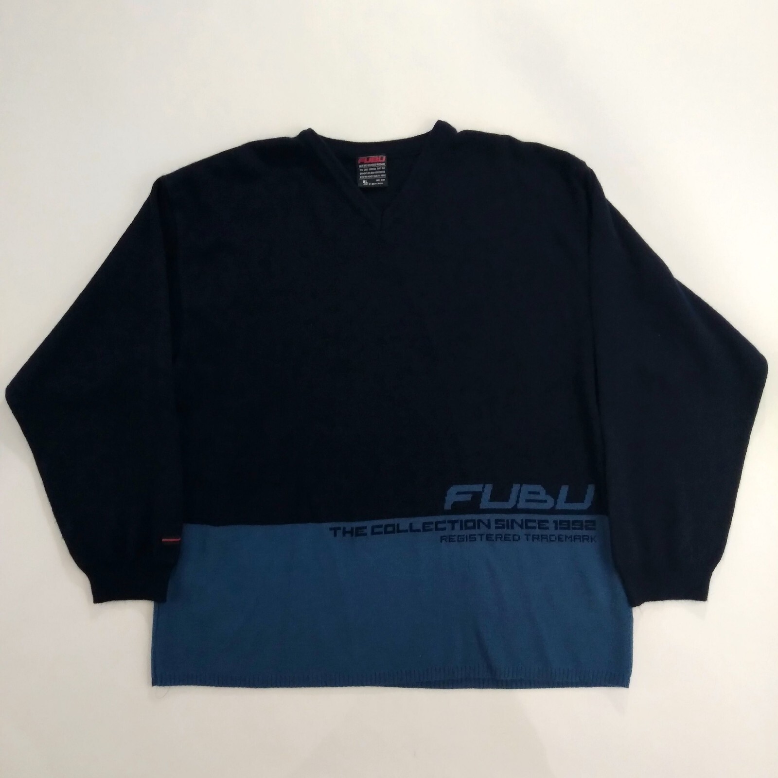 トップス 90s FUBU big silhouette Vneck sweatshirt 90s FUBU big silhouette Vneck sweatshirt
