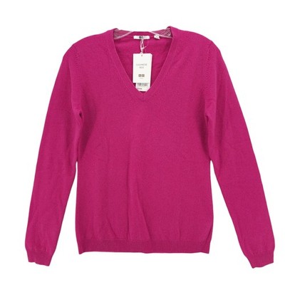 NWT UNIQLO Hot Pink 100% Cashmere V-Neck Sweater Soft Women's SMALL