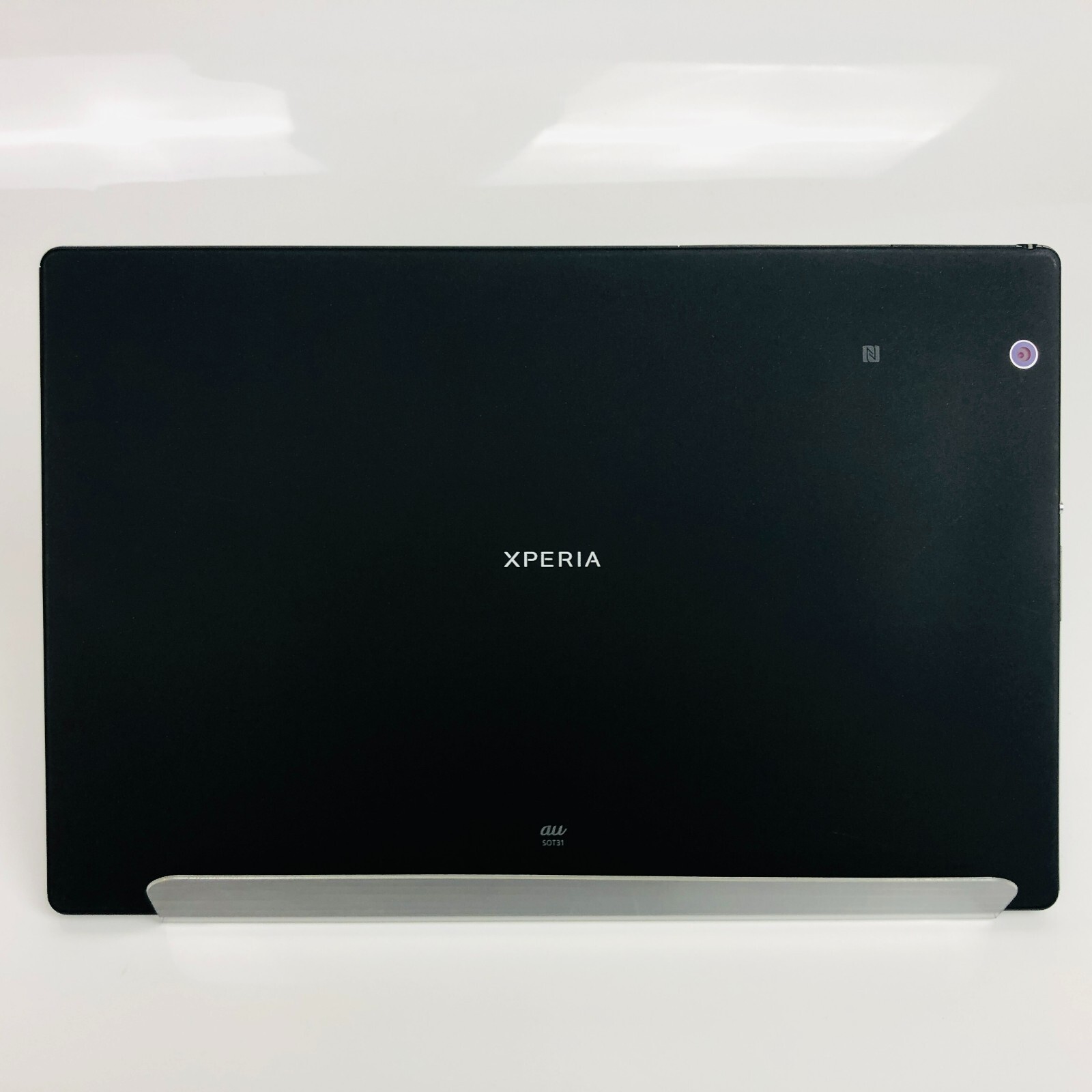au)Xperia Z4 Tablet SOT31 ホワイト(Android 5.0)