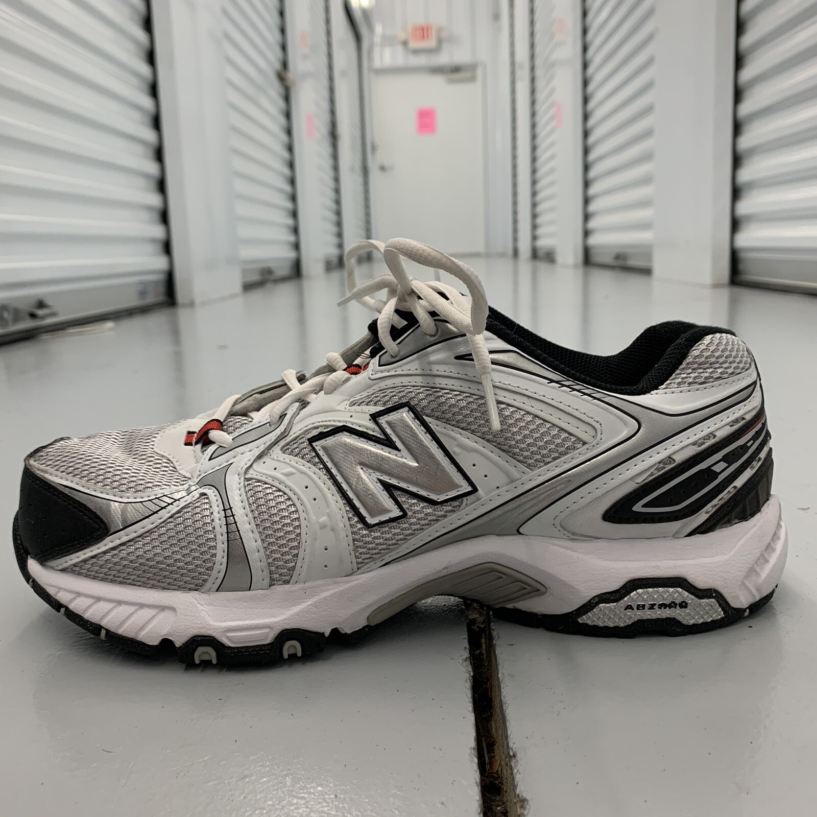 New Balance 506 Gray White Black 