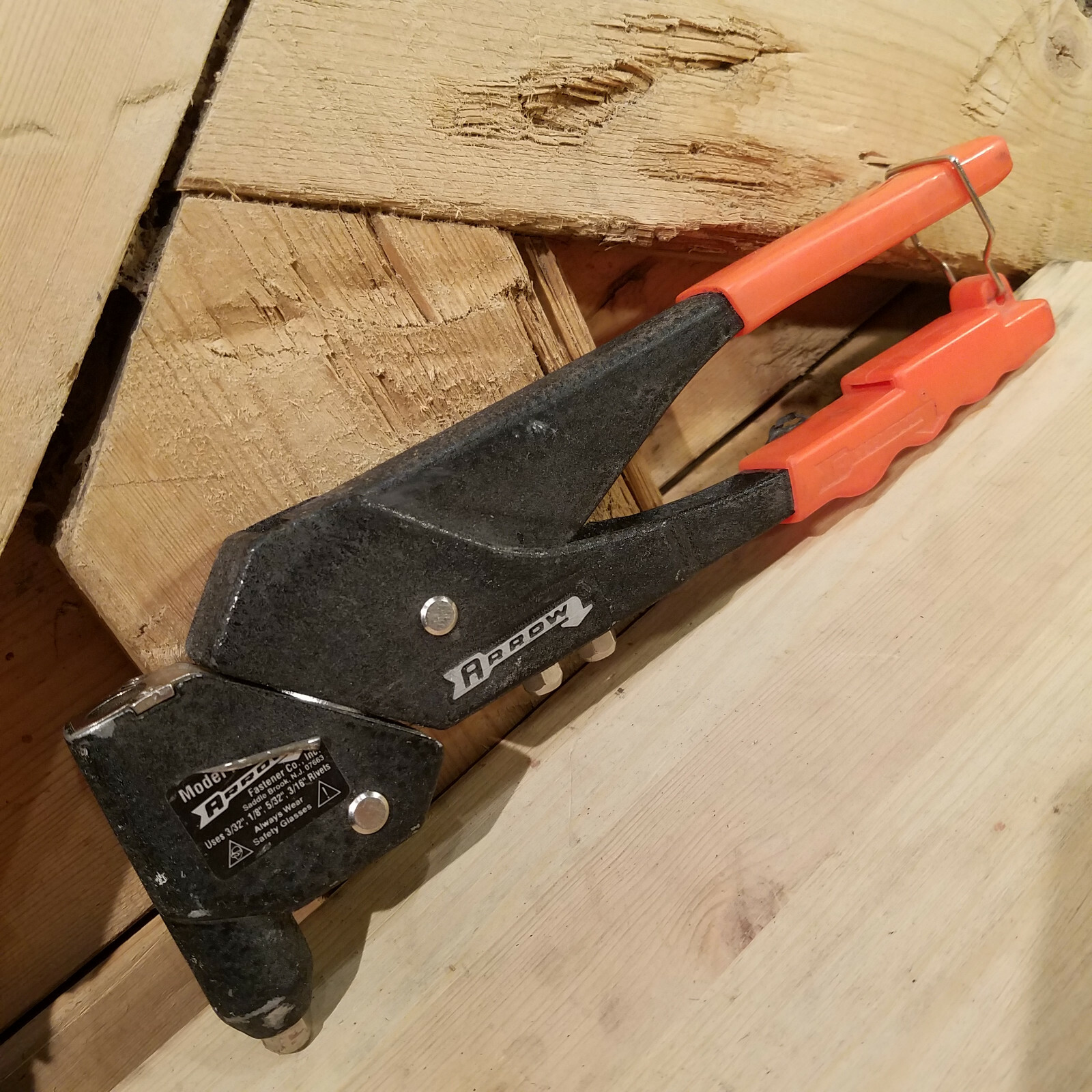 Arrow Rht300 Swivel Rivet Tool W 3 Interchangeable Heads Swanky Barn