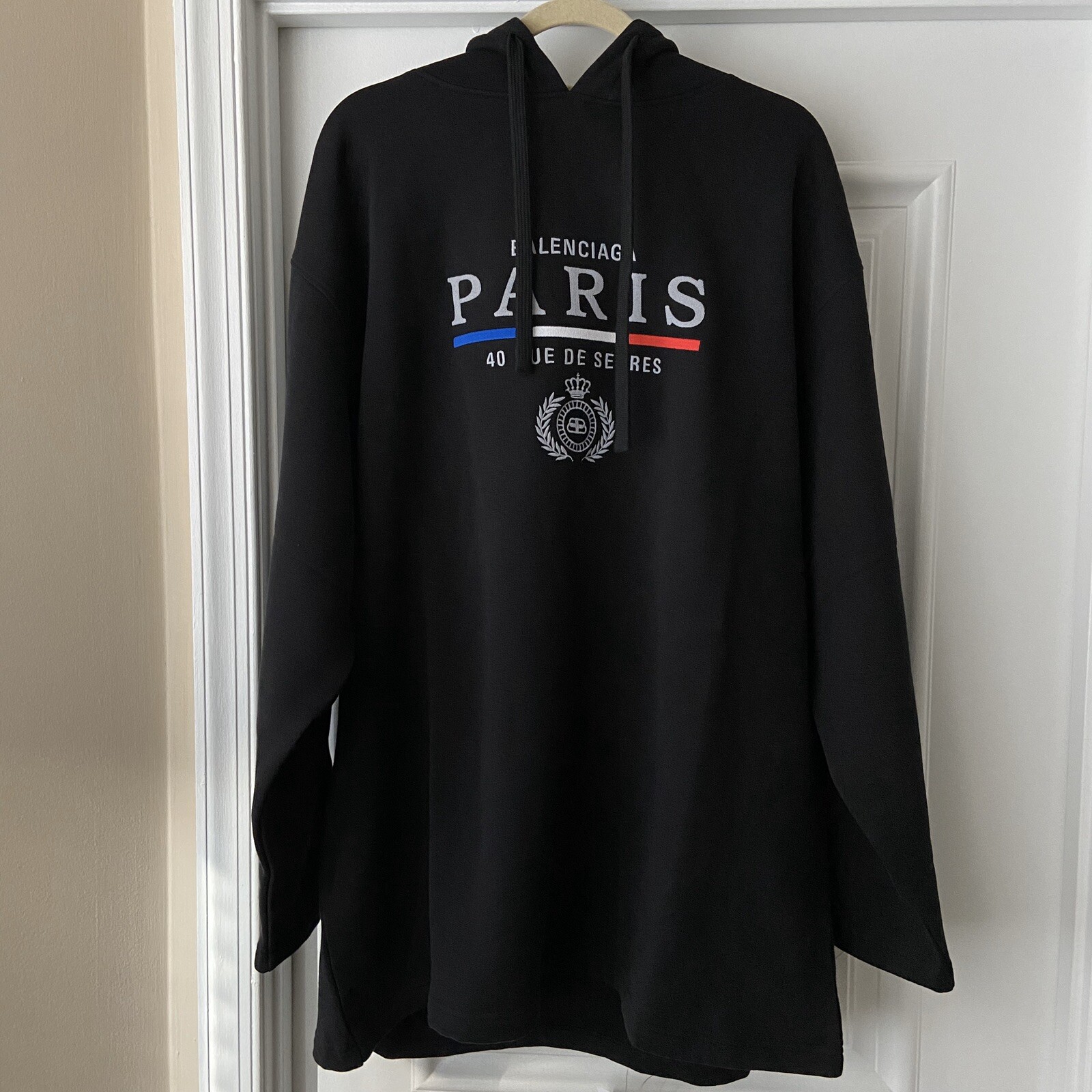 Balenciaga Paris Flag Logo Oversize Hoodie Black Embroidered Balenciaga Paris Flag Logo Oversize Hoodie Black Embroidered