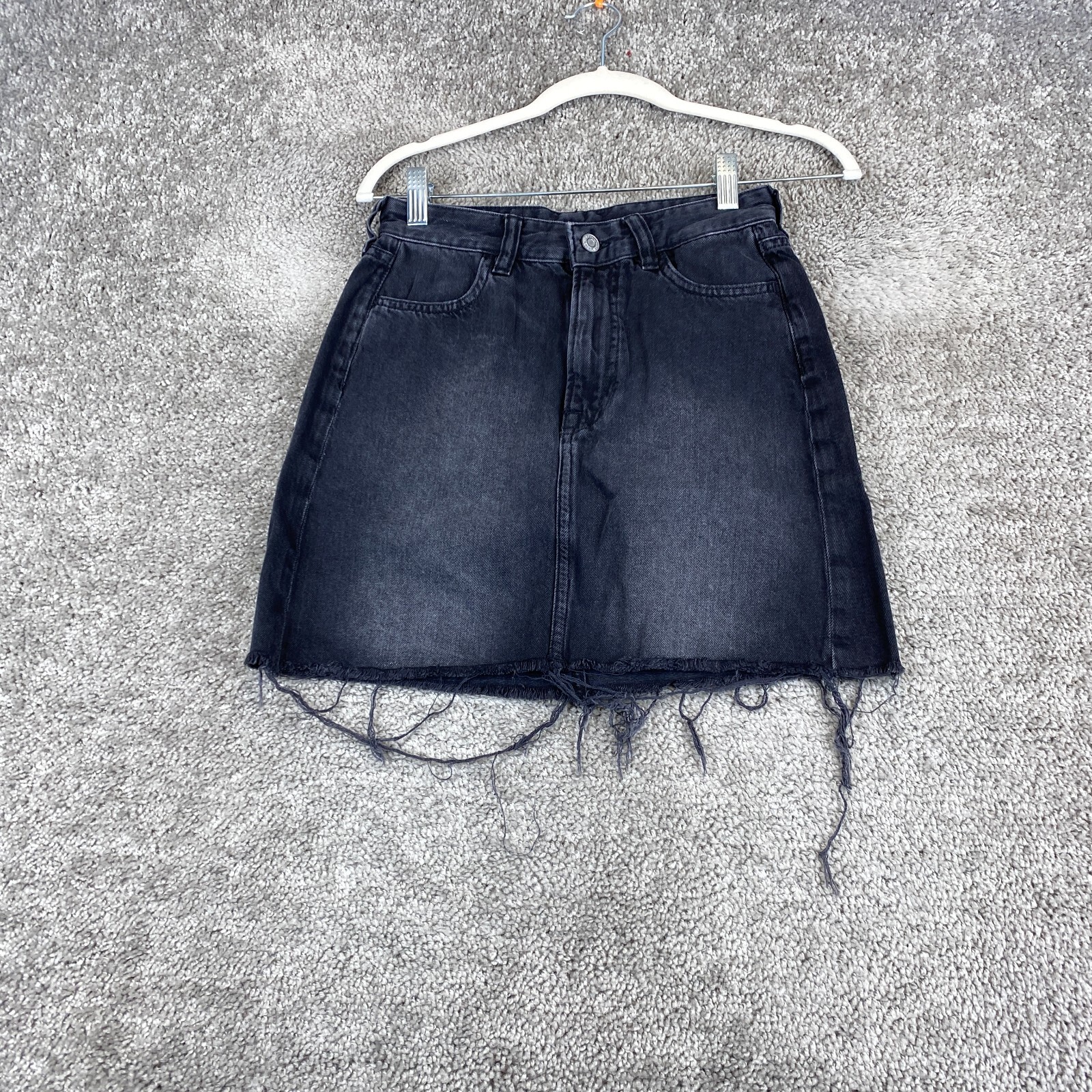 ミストレアス　Hem Race Mini Skirt 【Dark gray】 grey_torn_mini_skirt_grey_back