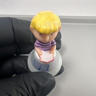 Linus PEANUTS Choir Singer Hand Bell Figure Vintage Rare Collectible Japan