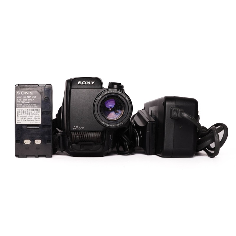 Sony Handycam Ccd-Tr420e Video8 Pal Camcorder - Black - Fully Functional
