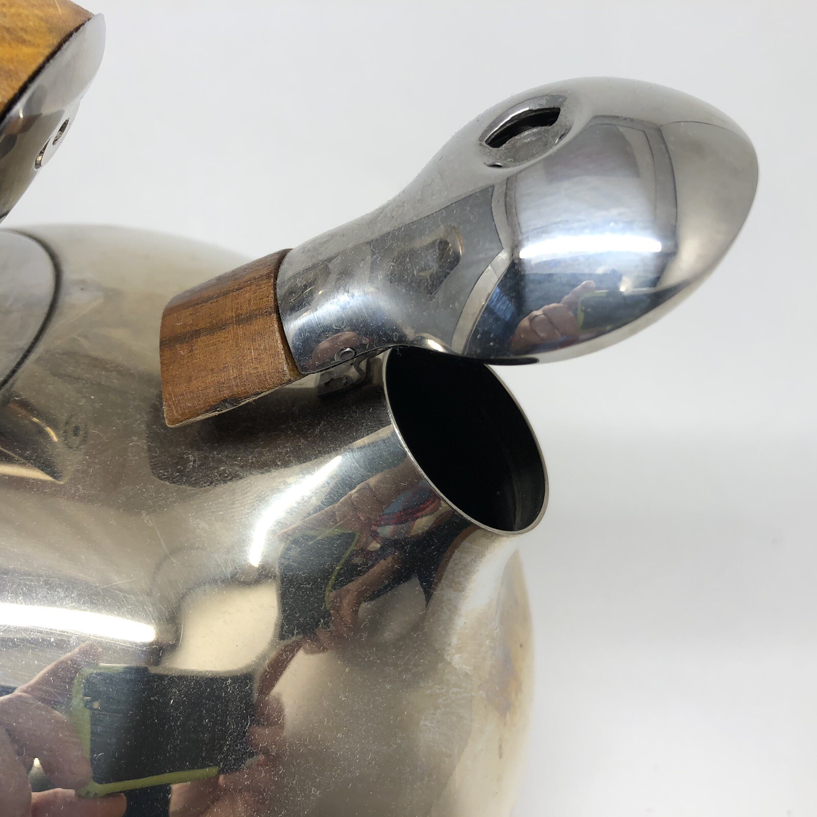 Nambe Tea Kettle Bulbo Lou Henry designer - Pipe Organ Sounding Whistle