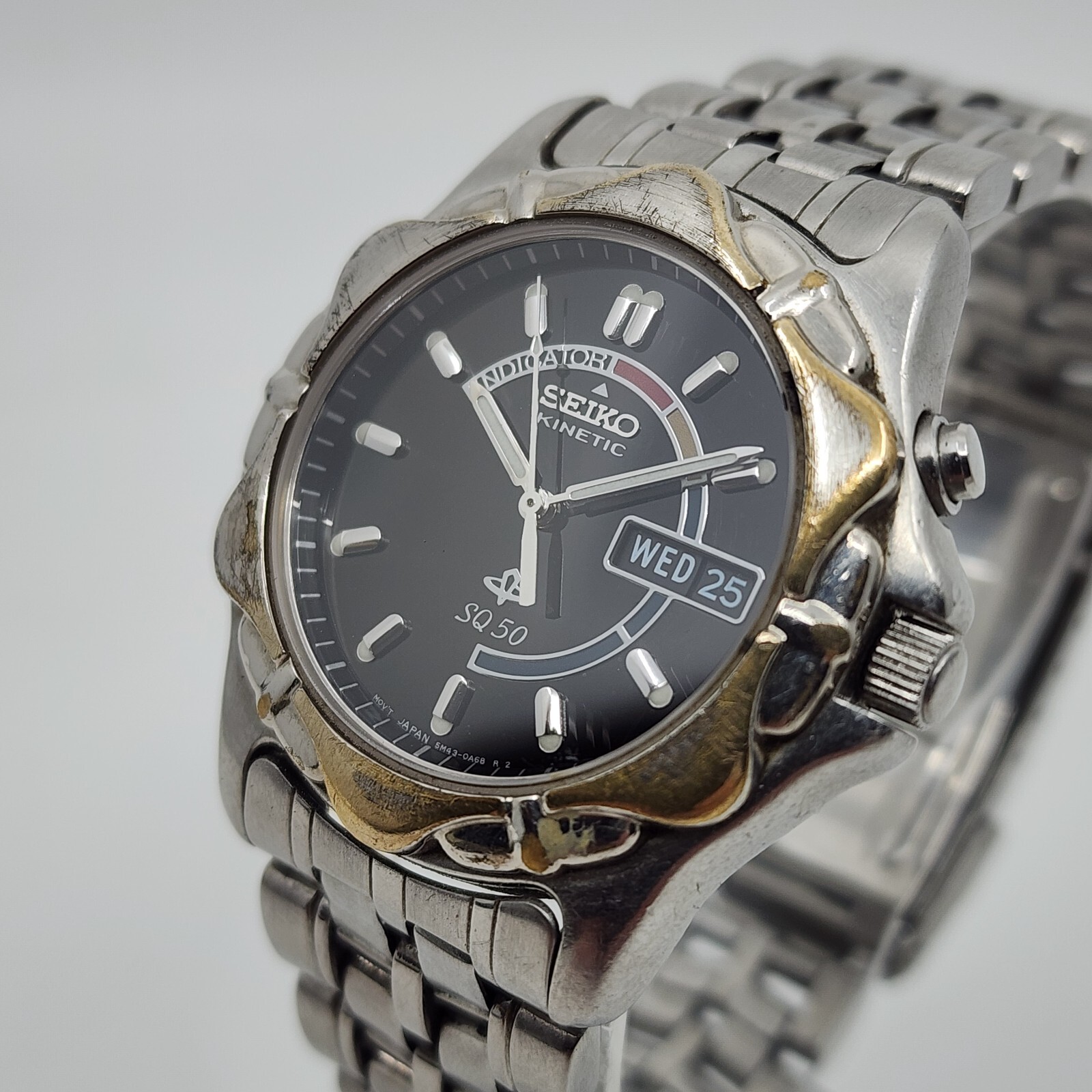 Seiko Kinetic 5m43-0a50 Sq 50 Black Dial Sapphlex Crystal - NEW CAPACITOR Seiko Kinetic 5m43-0a50 Sq 50 Black Dial Sapphlex Crystal - NEW CAPACITOR