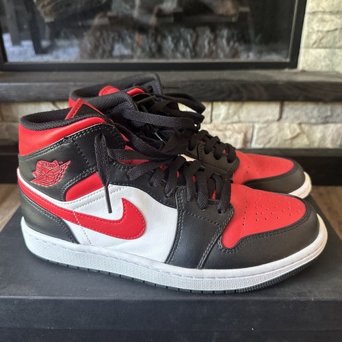 シューズ(男性用) Nike Air Jordan 1 Mid Bred Toe Amazon.com | Nike Mens Air Jordan 1 Mid Chicago Black Toe