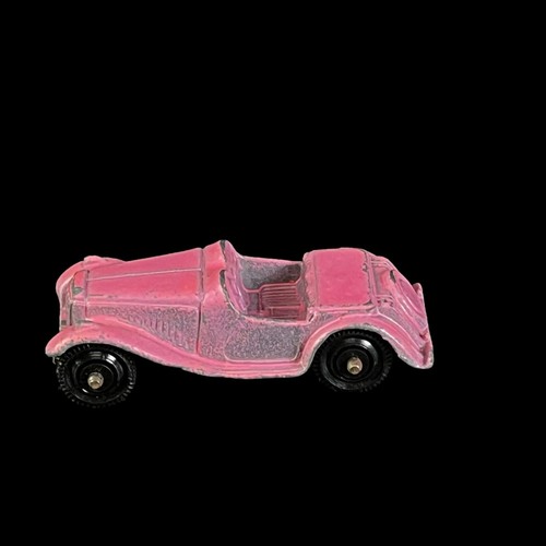 Vintage Tootsietoy MG Pink Color Chicago USA 1:87 Scale