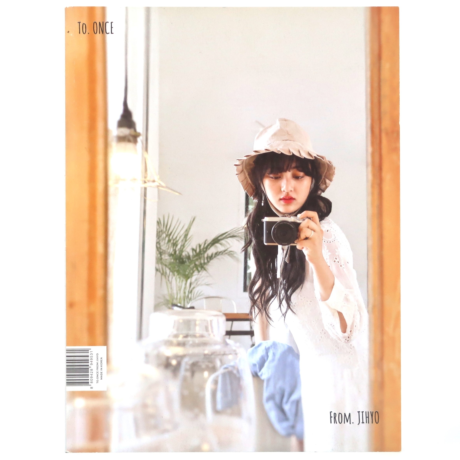 TWICE TO ONCE FROM JIHYO フォトブック TWICE JIHYO To. ONCE From. JIHYO 1 Limited Edition Photobook