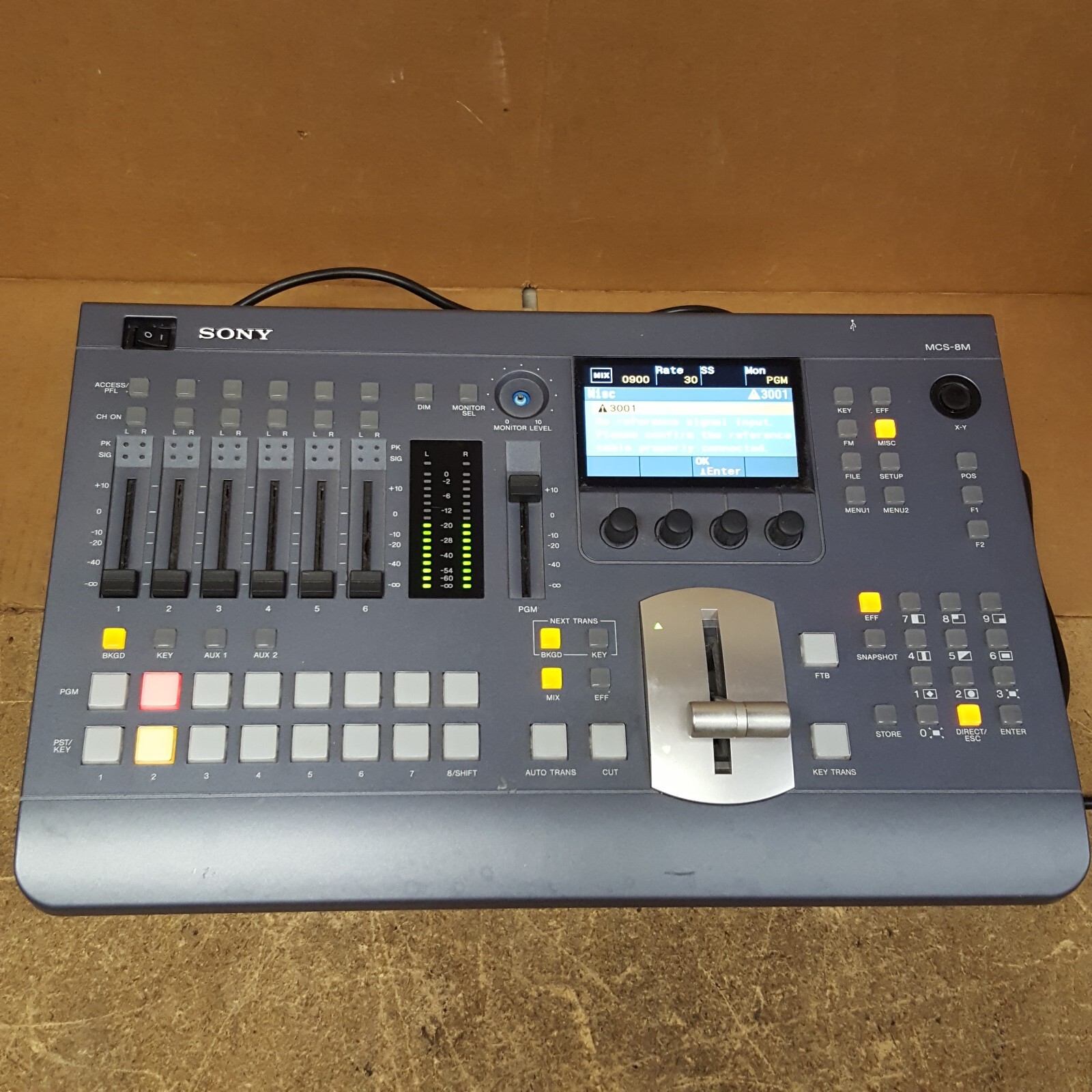 Sony MCS-8M HD/SD Video Compact Switcher w/PwrCrd (No Sony MCS-8M HD/SD Video Compact Switcher w/PwrCrd (No