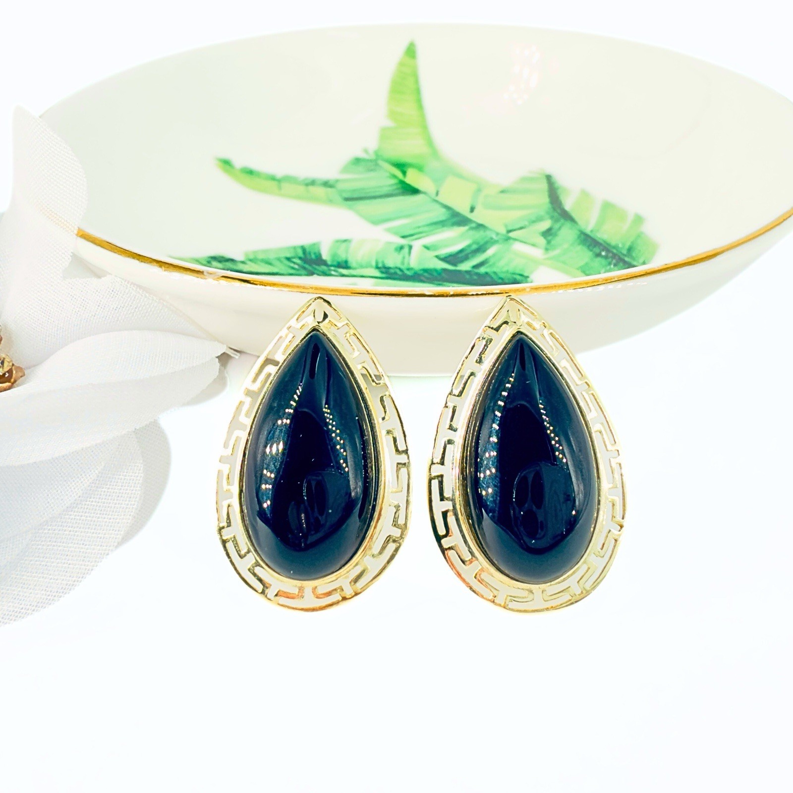 14k Yellow Gold Black Onyx Omega Back Earrings, Preowned - Picture 8 of 12