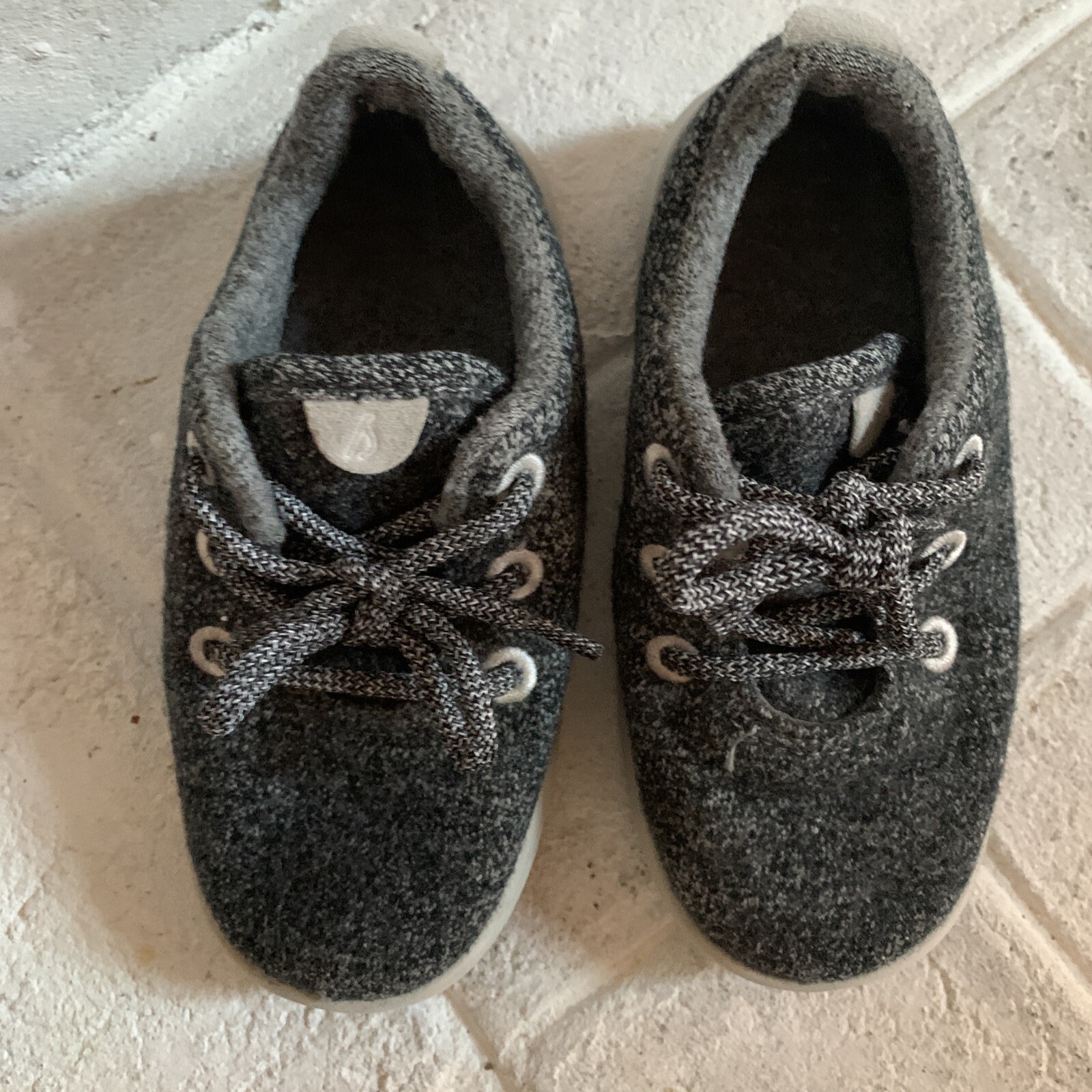 smallbirds wool runners