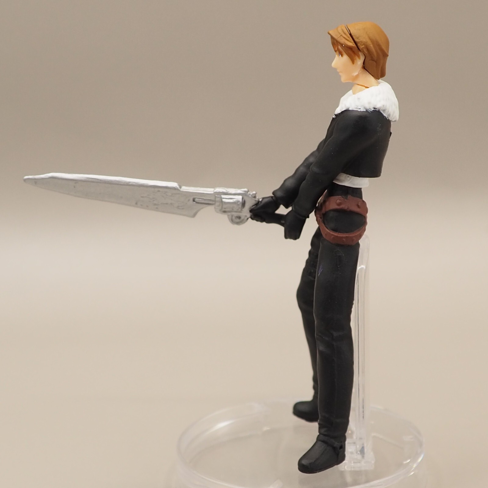 Squall Leonhart Final Fantasy VIII 8 HG Series Mini Figure Bandai