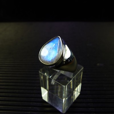 Ring Gr. 58, Silber 925 mit einem Regenbogen Mondstein Cabochon aus Madagaskar