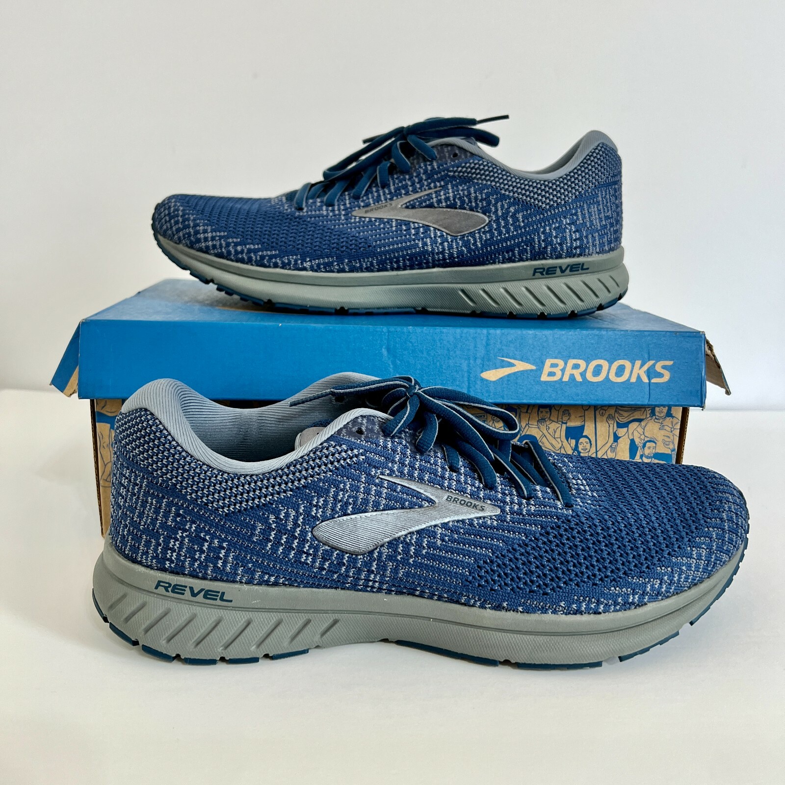 Brooks Revel 3 Running Shoes Mens Size 