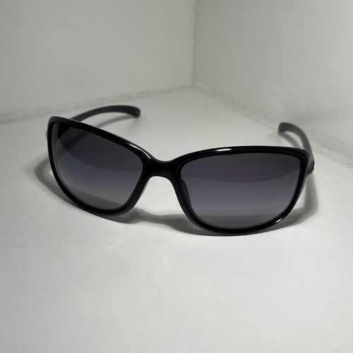 Oakley 
