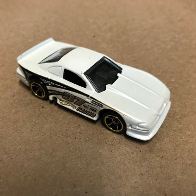White Mustang Cobra Hot Wheels Loose Diecast Car GQ