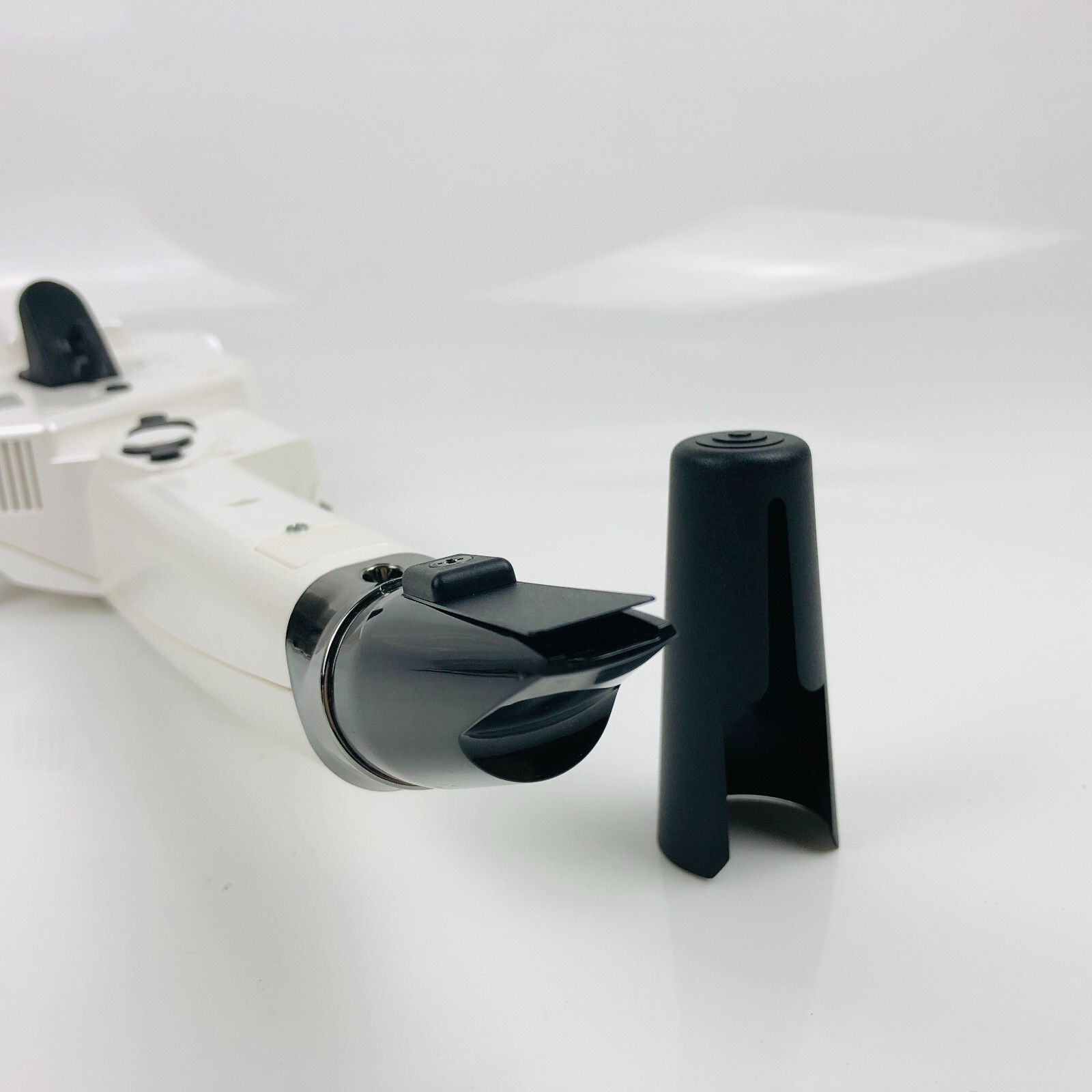 エアロフォン AE-10G Aerophone ホワイト Amazon | Roland エアロフォン (ホワイト) | MIDIコントローラー