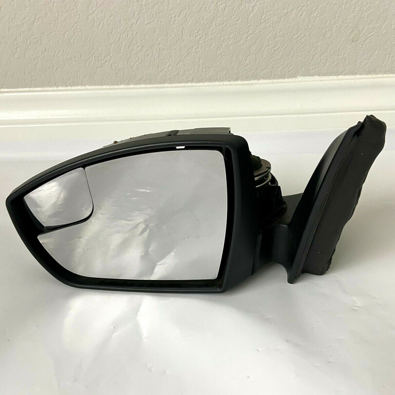 FORD FOCUS LEFT DRIVER SIDE DOOR MIRROR ASSEMBLY 262276153 FORD FOCUS LEFT DRIVER SIDE DOOR MIRROR ASSEMBLY 262276153