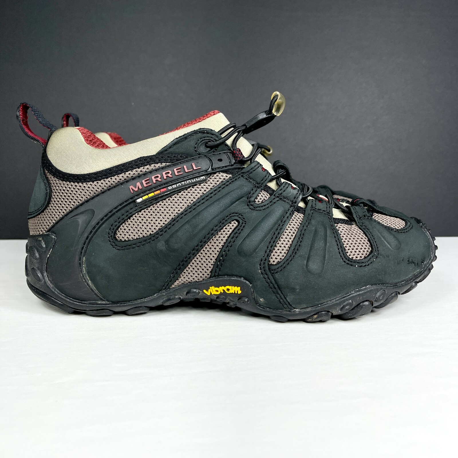 MERRELL Chameleon II Men s Size 9 