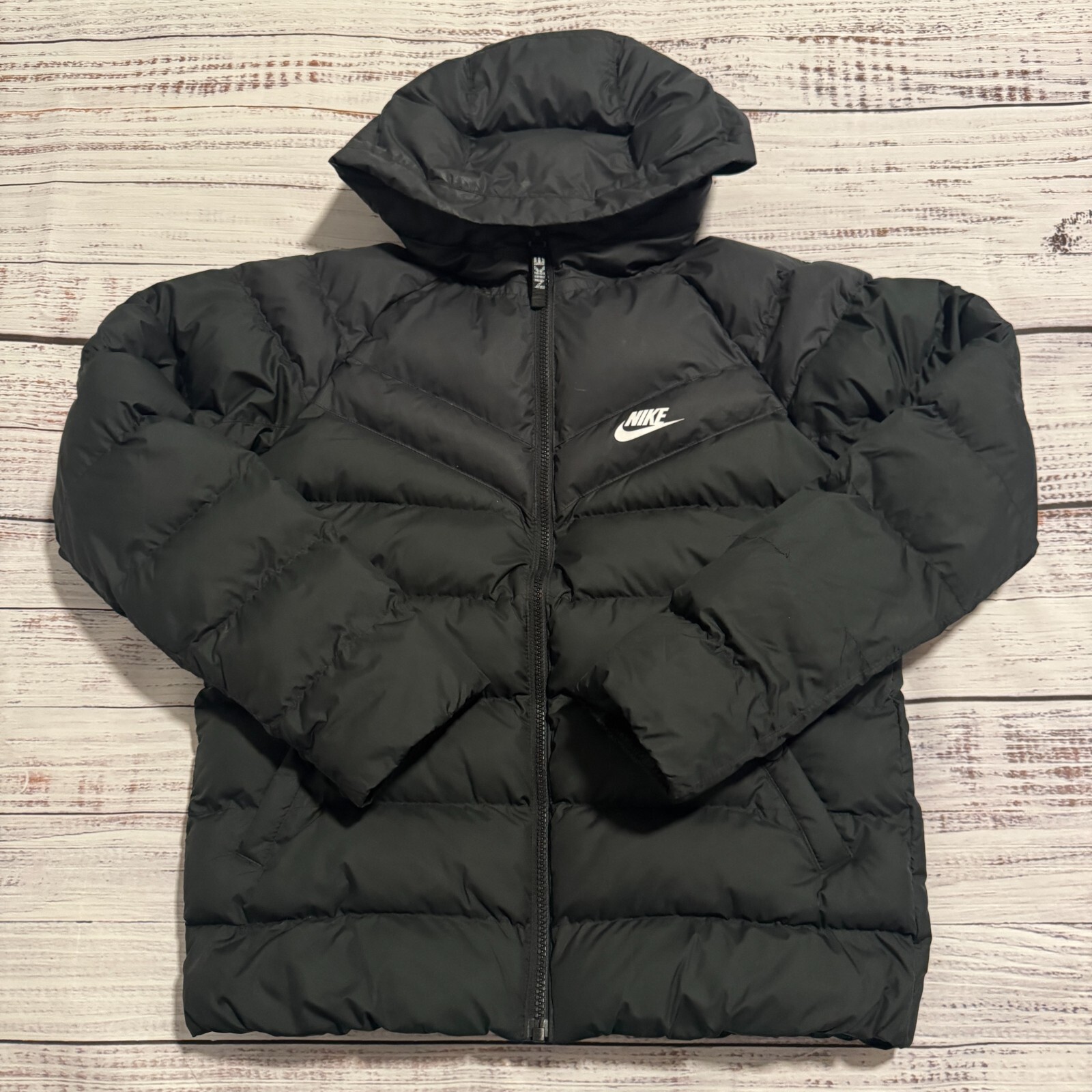 00’s NIKE puffer down jacket BLACK 短丈 刺繍 VINTAGE 00's NIKE MENS BLACK DOWN PUFFER JACKET EMBROIDERED