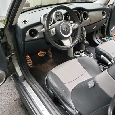 image 4 of interior