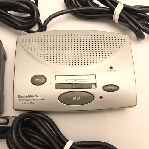 Radio Shack 43-3105A Set of 3 - 3 Channel FM Wireless Intercom System Stations