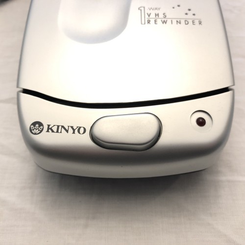 KINYO UV-428 VHS Video Cassette Tape 1-Way Rewinder Silver