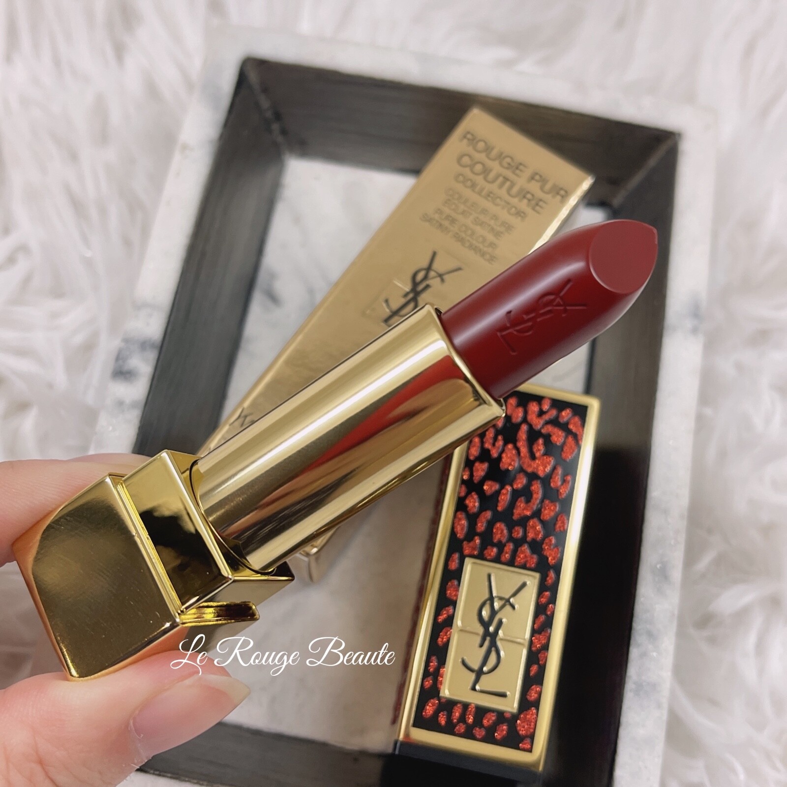 Yves Saint Laurent Rouge Pur Couture Lipstick - 135 Wildly