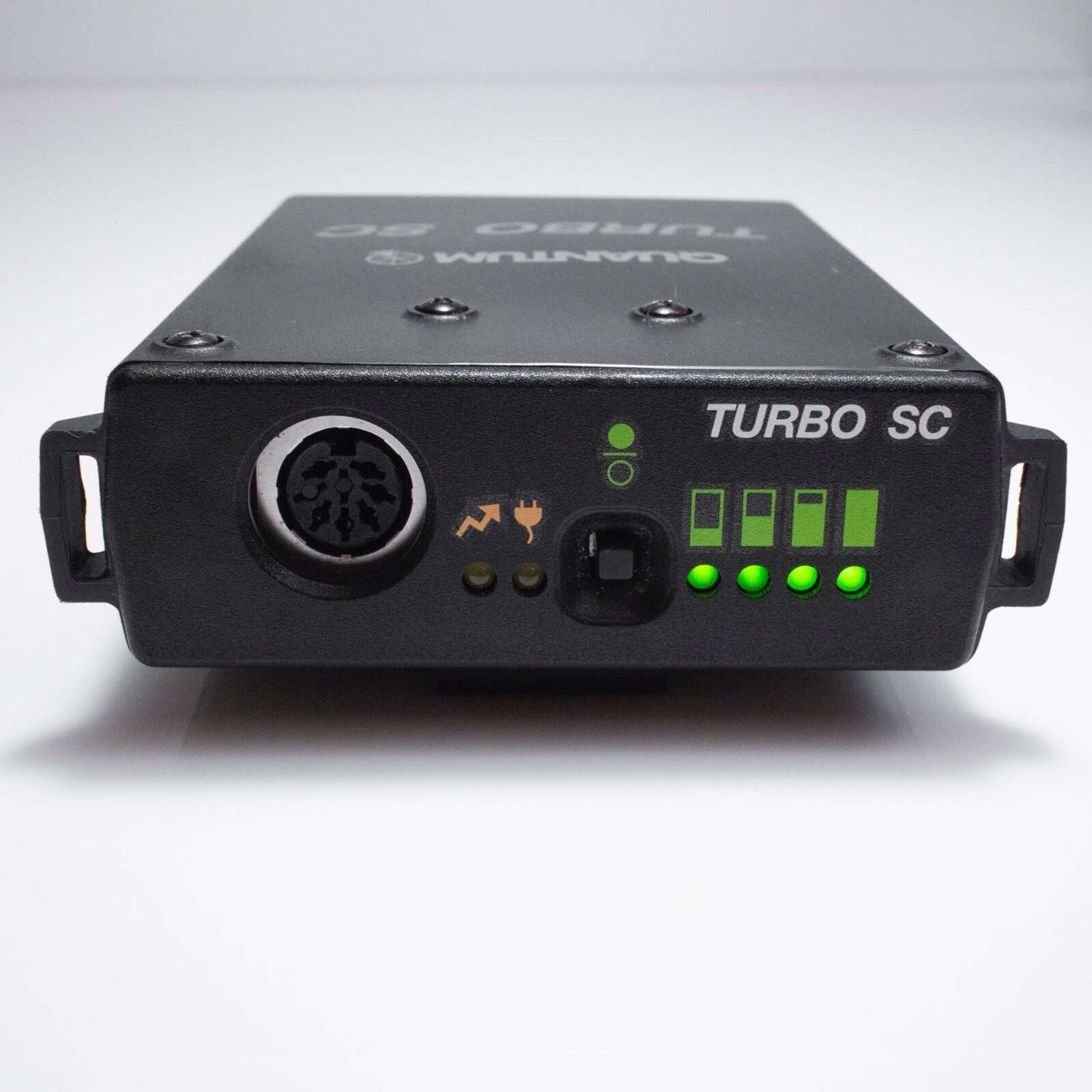 Quantum Instruments Turbo SC Battery Pack + Canon Cable + Quantum Charger